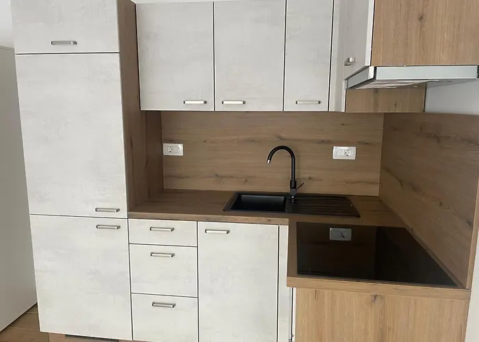 Apartments Opatija Daire *