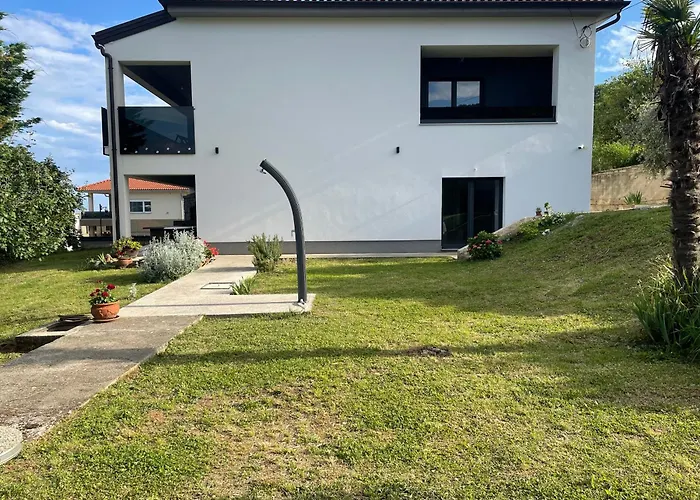 Apartments Opatija Daire