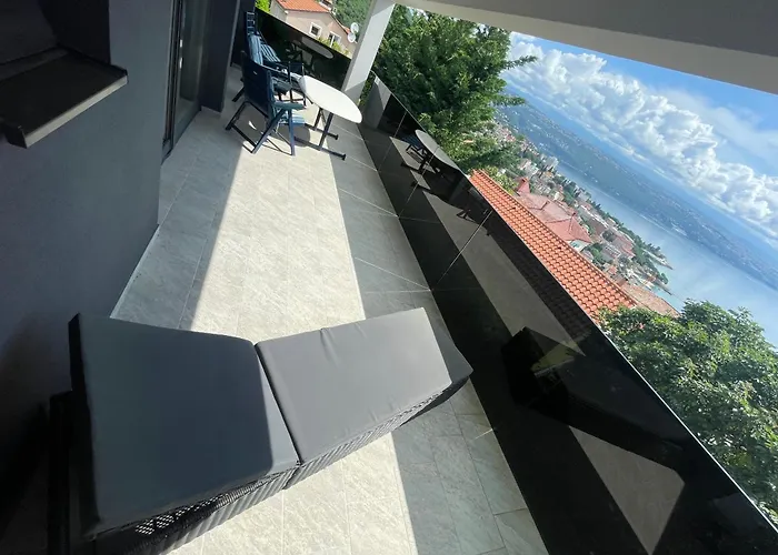 Apartments Opatija Daire *